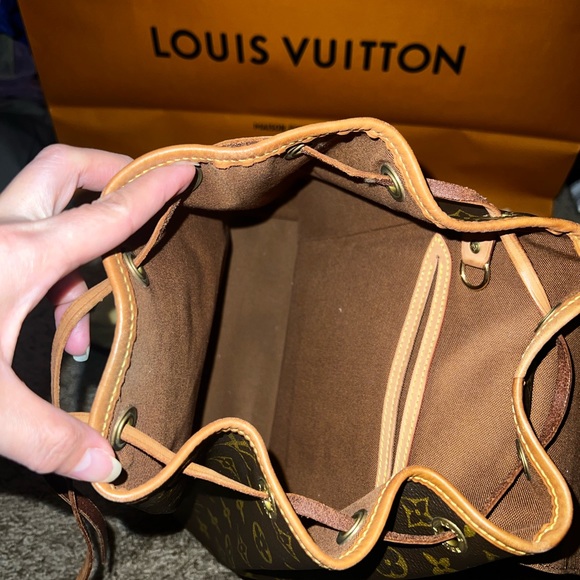 🔥💥SOLD💥🔥LOUIS VUITTON MONTSOURIS BACKPACK MM🔥 - Picture 14 of 15